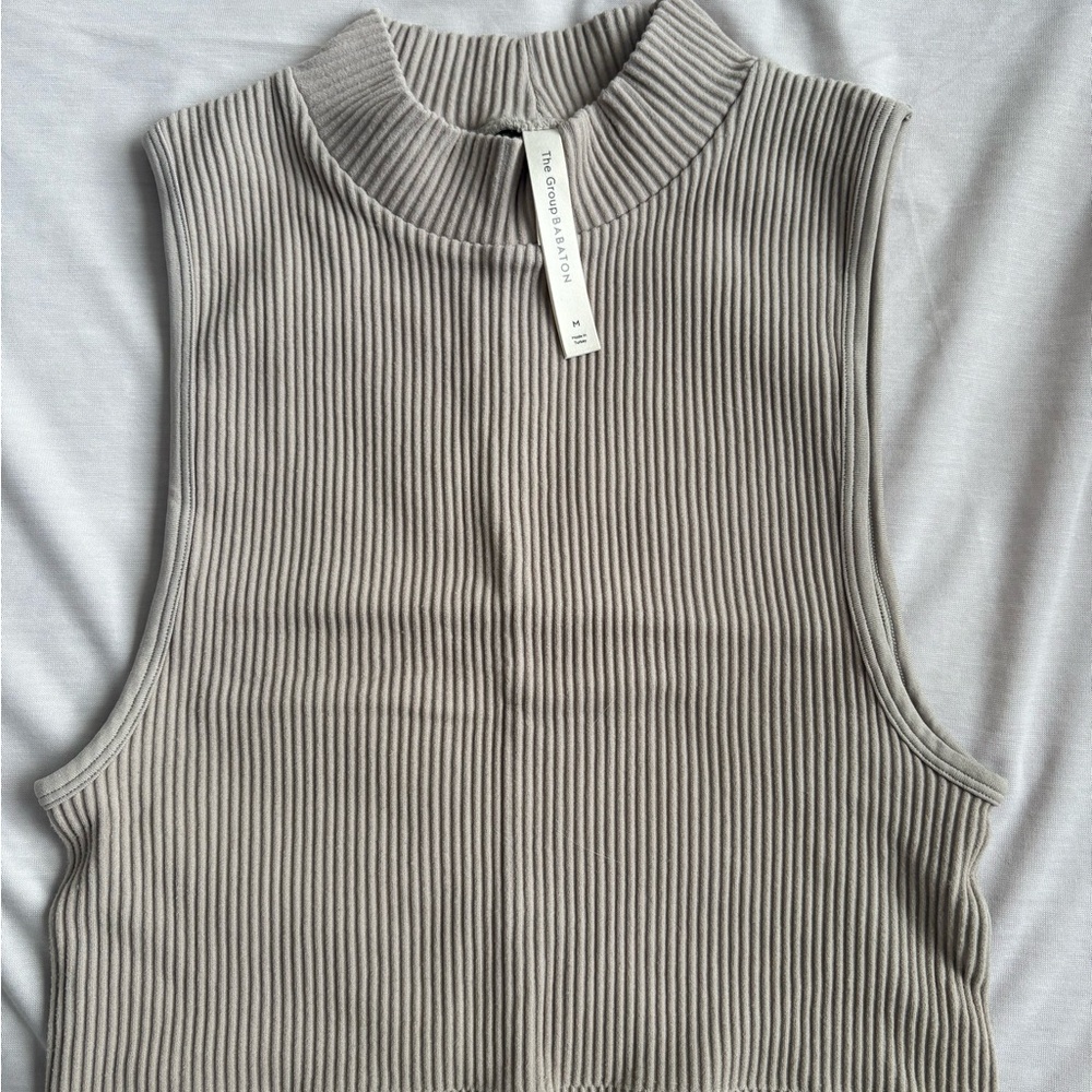 Women's Gray Ribbed Cropped Turtle Tank